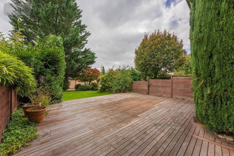 Maison a vendre Prévessin-Moëns 01280 Ain 251 m2 6 pièces 1148000 euros