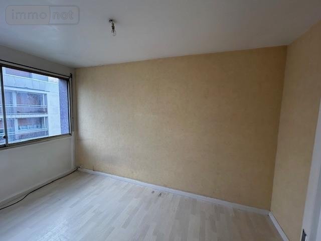 Viager appartement Clermont-Ferrand 63000 Puy-de-Dôme 43 m2 3 pièces 20000 euros