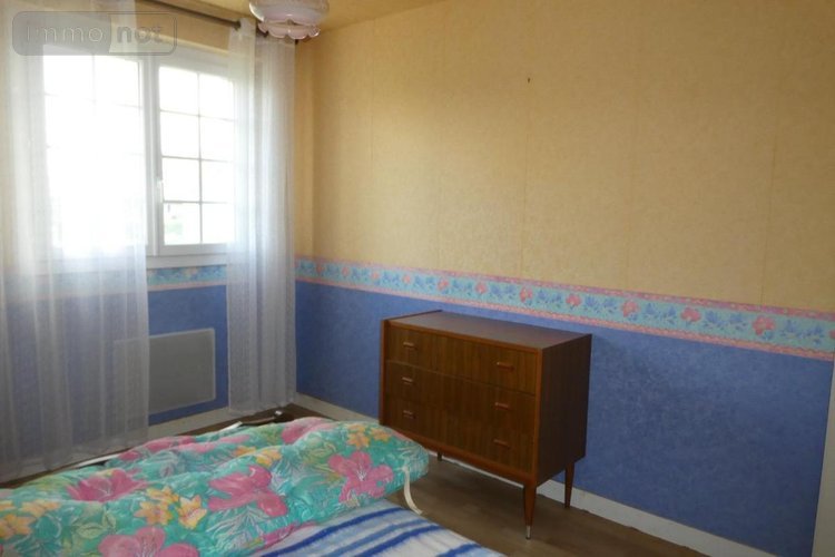 Maison a vendre Plougonven 29640 Finistère 180 m2 8 pièces 233122 euros