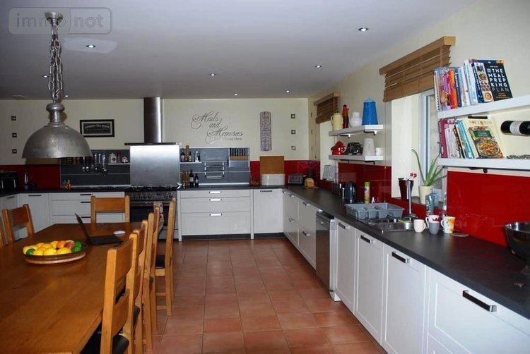Maison a vendre Plouray 56770 Morbihan 700 m2 19 pièces 800680 euros