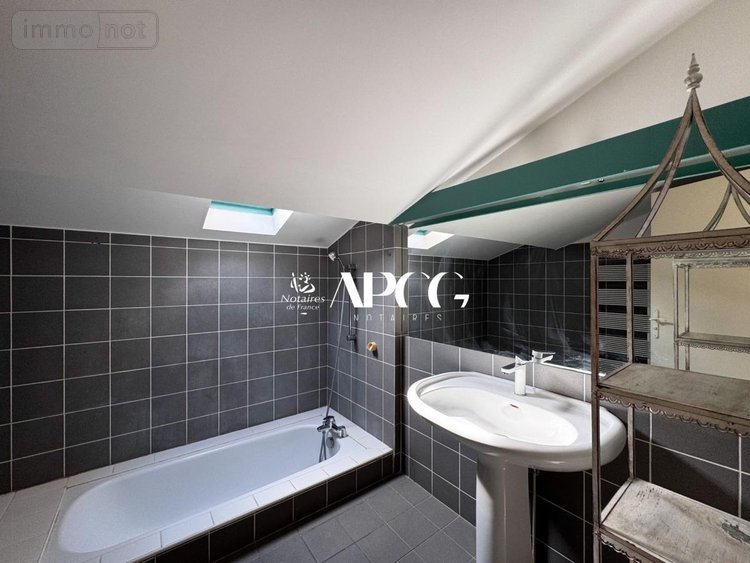 Appartement a vendre Nyons 26110 Drôme 107 m2 5 pièces 280000 euros