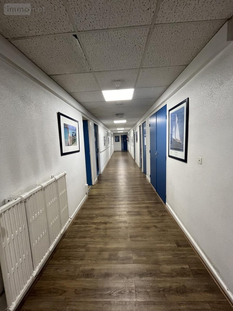 Fonds et murs commerciaux a vendre Besançon 25000 Doubs 437 m2  550000 euros