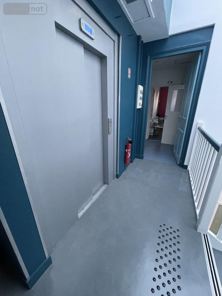 Immeuble a vendre Le Mans 72000 Sarthe 471 m2  984200 euros