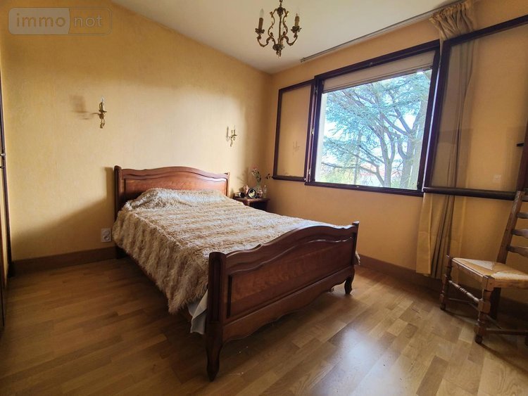 Maison a vendre Pierrelatte 26700 Drôme 126 m2 8 pièces 240500 euros