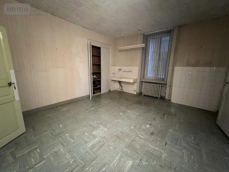 Maison a vendre Caulnes 22350 Côtes-d'Armor 262 m2 10 pièces 242390 euros
