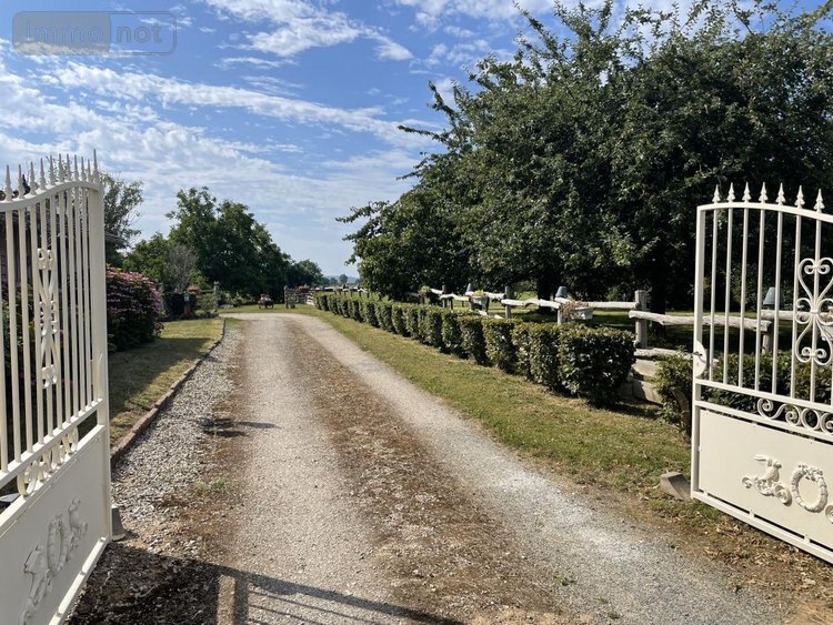 Maison a vendre Dangeul 72260 Sarthe 147 m2 6 pièces 219360 euros