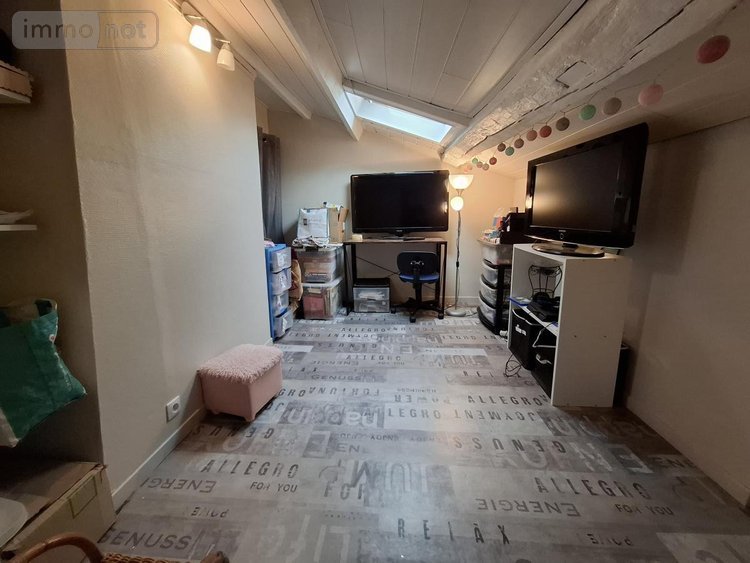 Maison a vendre Saintes 17100 Charente-Maritime 104 m2 6 pièces 204594 euros