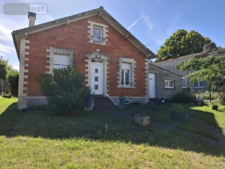 Maison a vendre Pons 17800 Charente-Maritime 84 m2 3 pièces 167872 euros