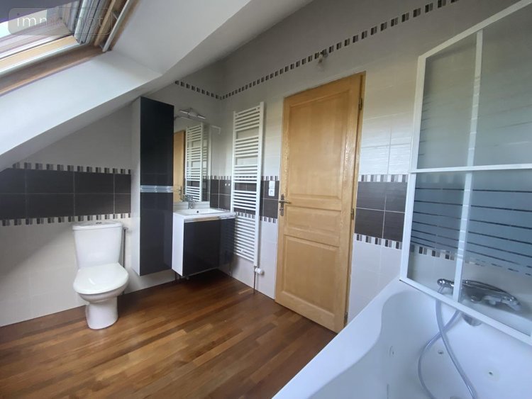 Location maison Orvault 44700 Loire-Atlantique 153 m2 7 pièces 1825 euros