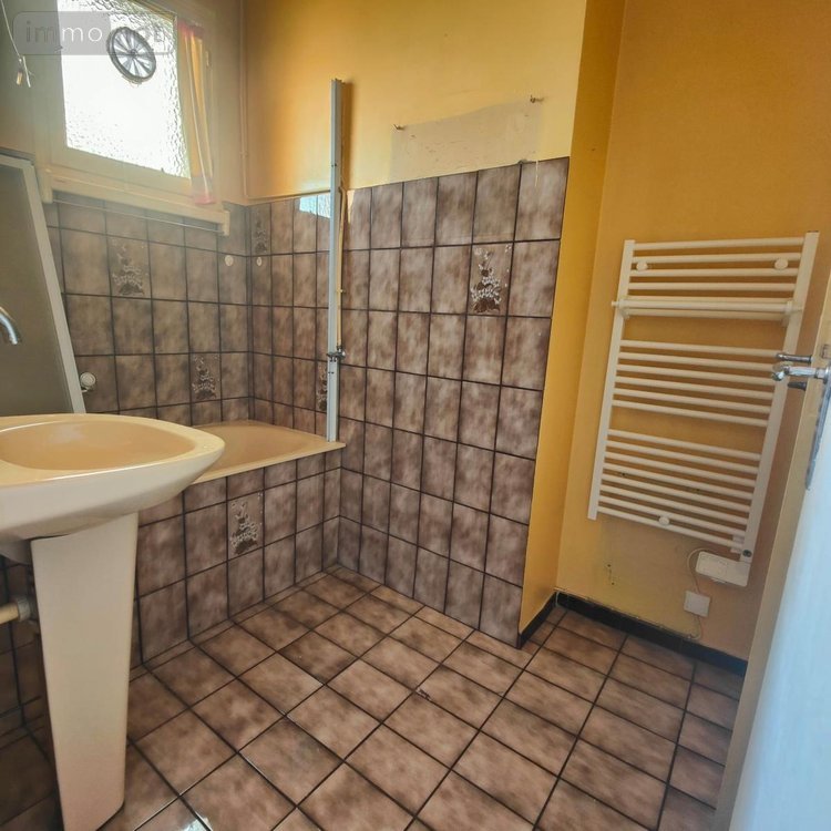 Appartement a vendre Caluire-et-Cuire 69300 Rhône 67 m2 3 pièces 199000 euros