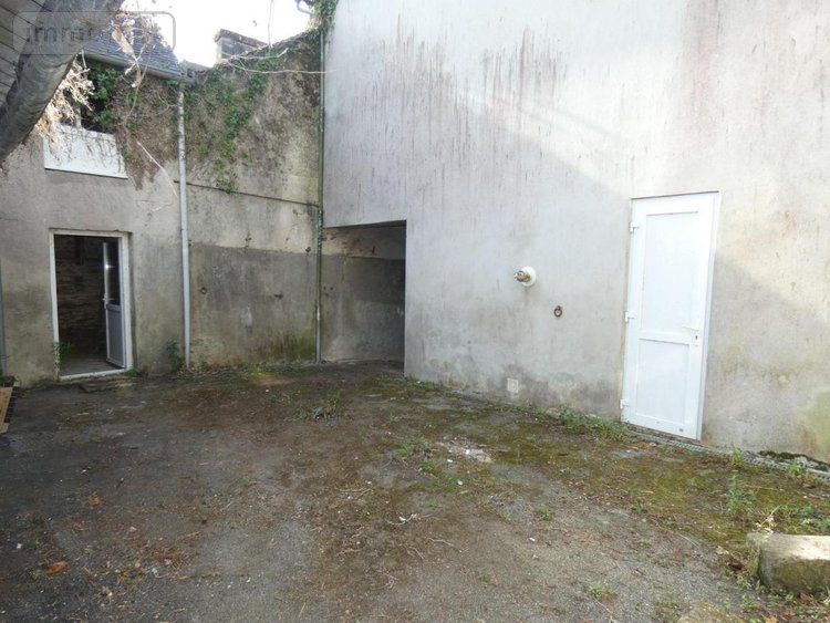 Maison a vendre Pleyben 29190 Finistère 297 m2 17 pièces 208400 euros