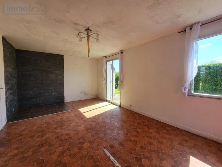 Maison a vendre Carhaix-Plouguer 29270 Finistère 89 m2 5 pièces 95260 euros