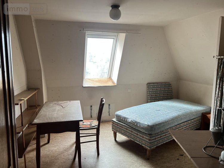 Maison a vendre Guingamp 22200 Côtes-d'Armor 165 m2 10 pièces 227360 euros