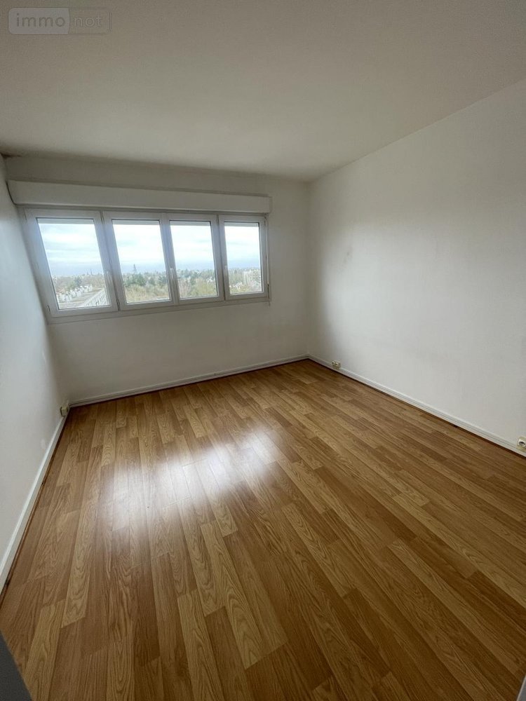 Location appartement Amiens 80000 Somme 60 m2  701 euros