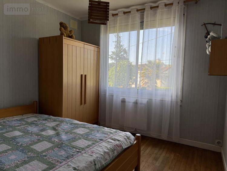 Maison a vendre Cholet 49300 Maine-et-Loire 222 m2 9 pièces 214840 euros