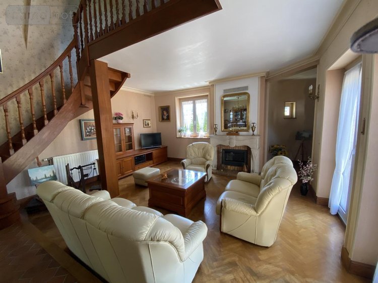 Maison a vendre Loudéac 22600 Côtes-d'Armor 245 m2 8 pièces 358800 euros