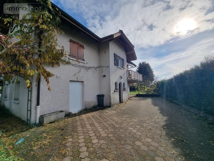 Maison a vendre Prévessin-Moëns 01280 Ain 193 m2  895000 euros