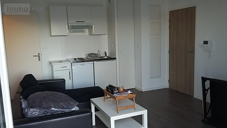 Location appartement Nantes 44000 Loire-Atlantique 26 m2 1 pièce 424 euros