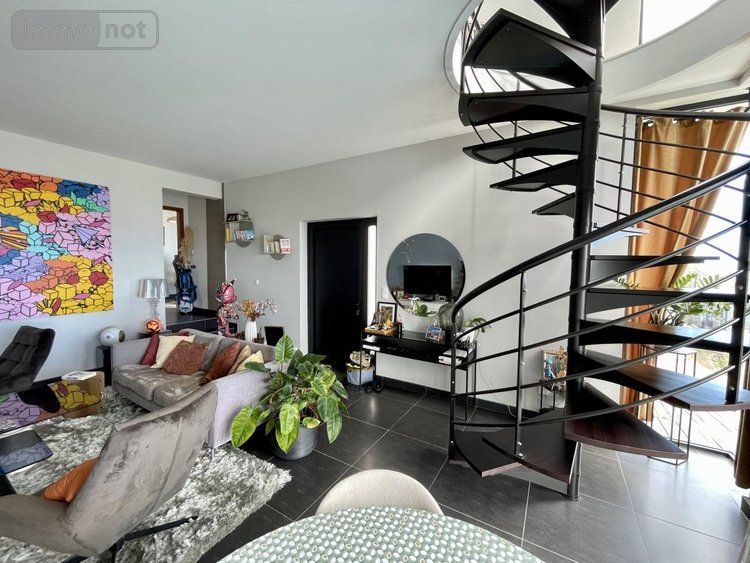 Maison a vendre Saint-Denis 97400 Réunion 128 m2 4 pièces 569000 euros