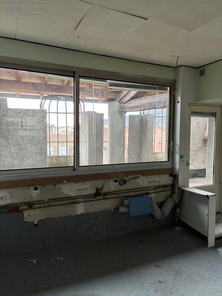 Appartement a vendre Saint-Affrique 12400 Aveyron 67 m2 2 pièces 58000 euros