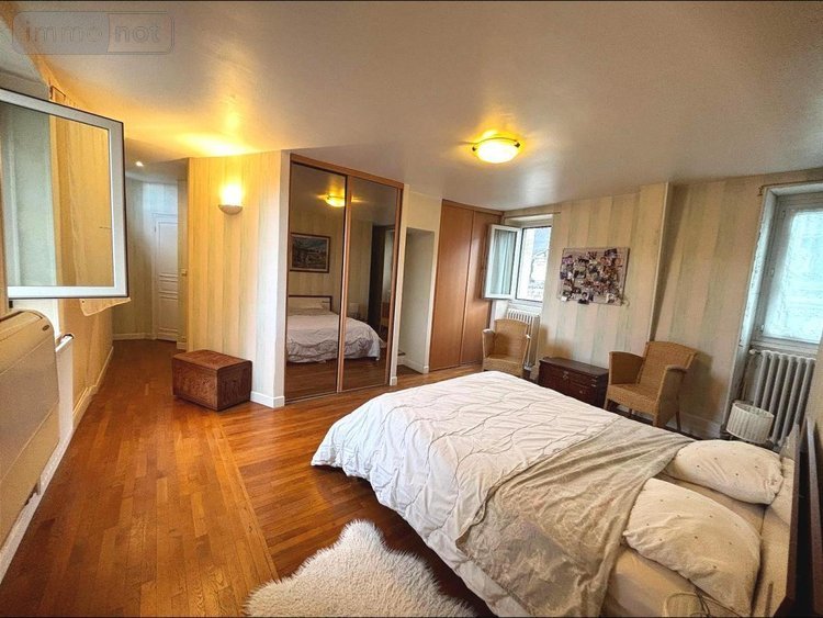 Maison a vendre Bourges 18000 Cher 180 m2 8 pièces 393000 euros