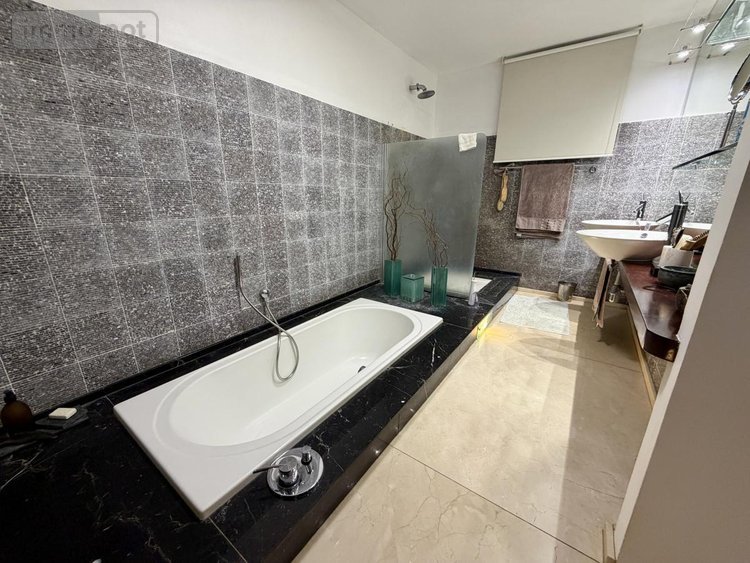 Terrain a batir a vendre Sainte-Marie 97438 Réunion 10000 m2  3622500 euros