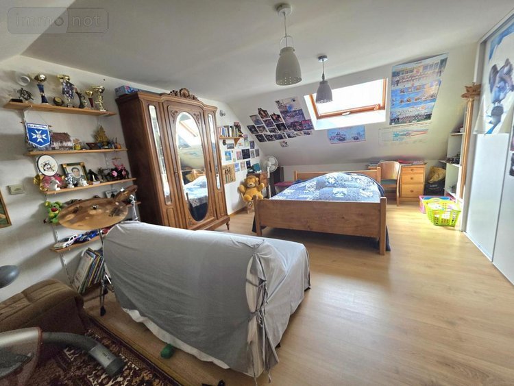 Maison a vendre Mehun-sur-Yèvre 18500 Cher 144 m2 5 pièces 282960 euros