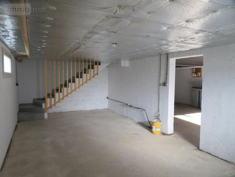 Location maison Mont-sous-Vaudrey 39380 Jura 101 m2 5 pièces 1170 euros