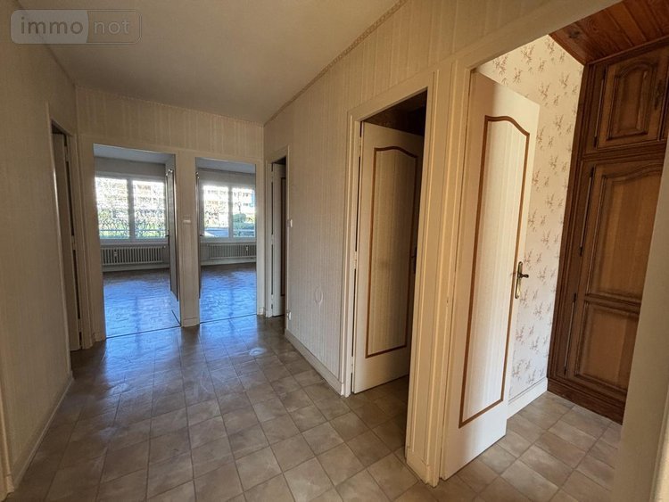Appartement a vendre Chambéry 73000 Savoie 68 m2 3 pièces 157000 euros
