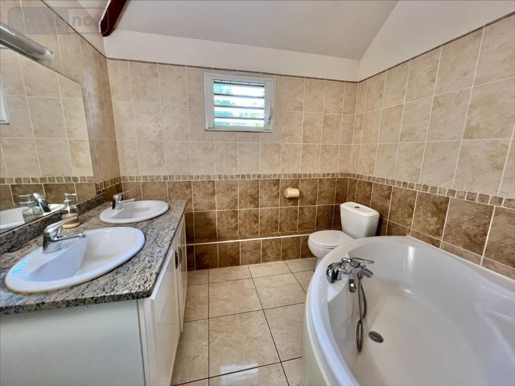 Maison a vendre Le Tampon 97430 Réunion 112 m2 5 pièces 590000 euros