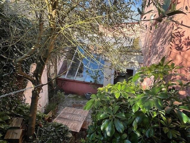 Maison a vendre Locmaria-Plouzané 29280 Finistère 190 m2 12 pièces 260000 euros