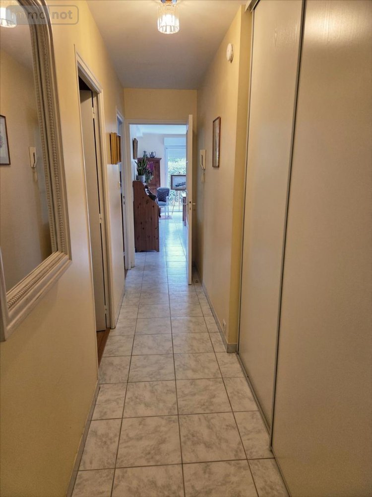 Appartement a vendre Quettehou 50630 Manche 90 m2 6 pièces 235350 euros