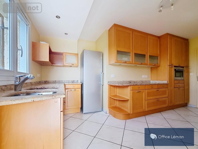 Maison a vendre Prévessin-Moëns 01280 Ain 193 m2  895000 euros