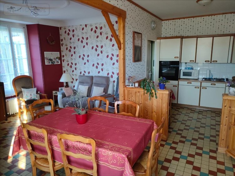 Maison a vendre Pouzauges 85700 Vendée 98 m2 4 pièces 129500 euros