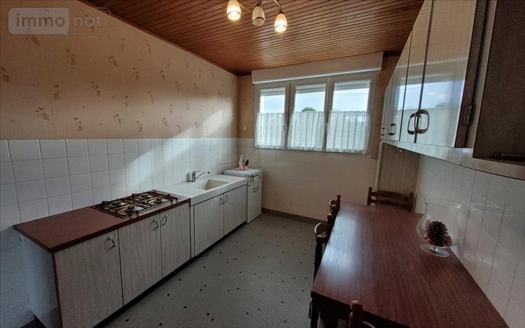 Maison a vendre Carhaix-Plouguer 29270 Finistère 86 m2 6 pièces 105000 euros