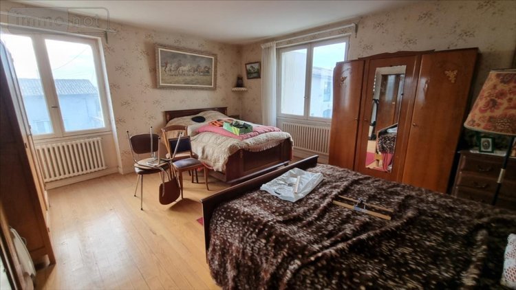 Maison a vendre Archiac 17520 Charente-Maritime 182 m2 7 pièces 106000 euros