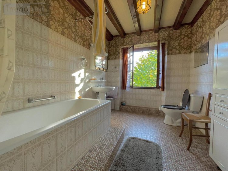 Maison a vendre Chaulhac 48140 Lozère 220 m2 10 pièces 219000 euros