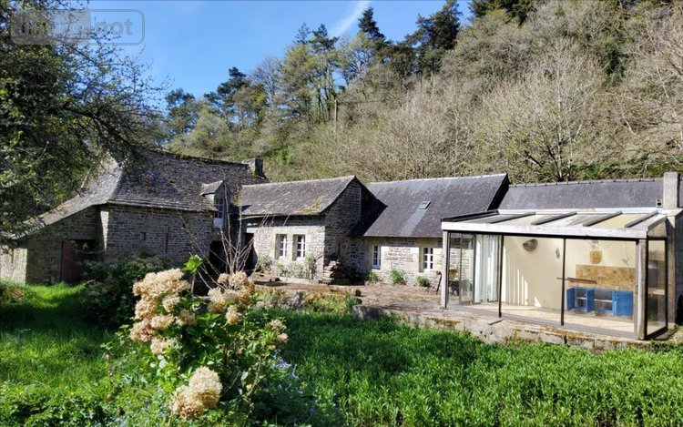 Maison a vendre Plounévézel 29270 Finistère 216 m2 5 pièces 131250 euros