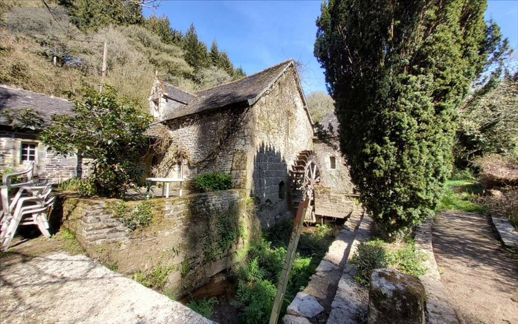 Maison a vendre Plounévézel 29270 Finistère 216 m2 5 pièces 131250 euros