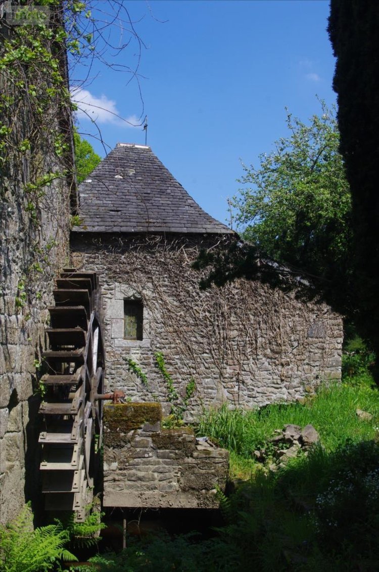 Maison a vendre Plounévézel 29270 Finistère 216 m2 5 pièces 136500 euros