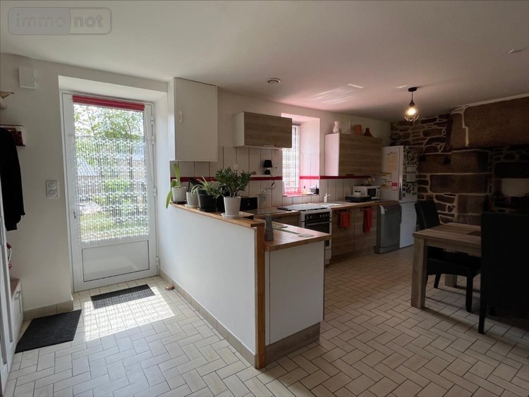 Maison a vendre Duault 22160 Côtes-d'Armor 96 m2 4 pièces 157500 euros