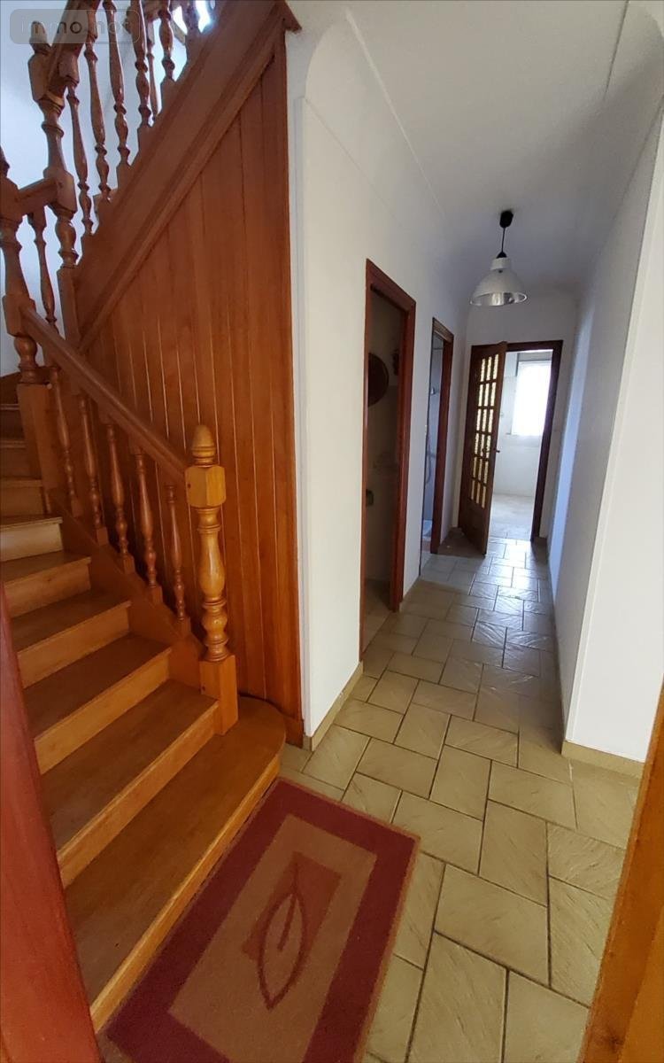 Maison a vendre Carhaix-Plouguer 29270 Finistère 110 m2 6 pièces 237300 euros