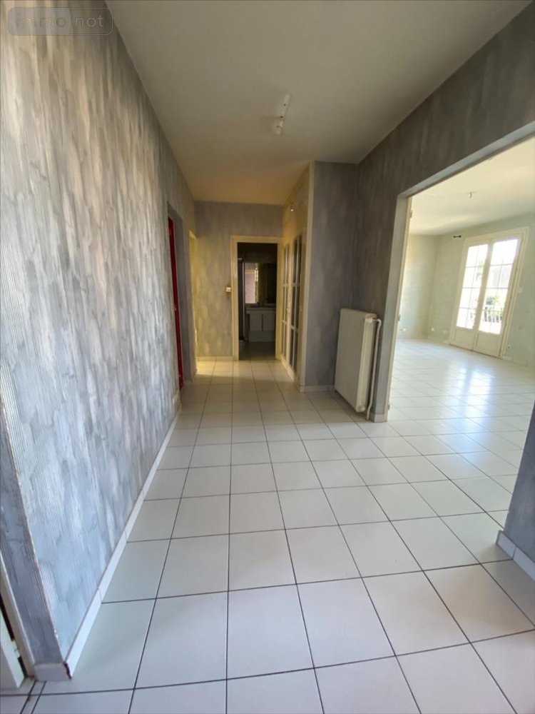 Maison a vendre Niort 79000 Deux-Sèvres 131 m2 5 pièces 159640 euros