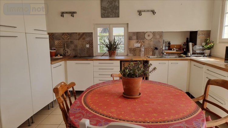 Maison a vendre Jonzac 17500 Charente-Maritime 214 m2 8 pièces 257250 euros