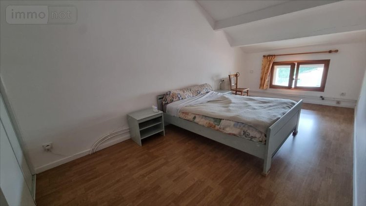 Maison a vendre Saint-Genis-de-Saintonge 17240 Charente-Maritime 296 m2 12 pièces 210000 euros