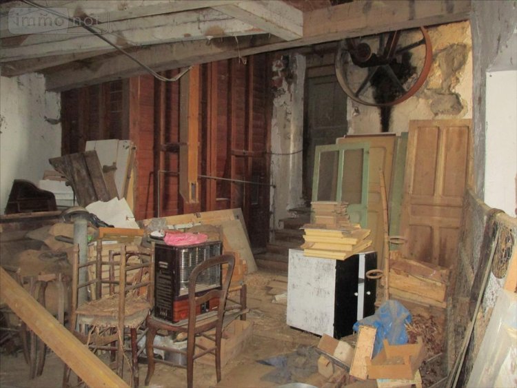 Maison a vendre Faverney 70160 Haute-Saône 300 m2 11 pièces 81000 euros