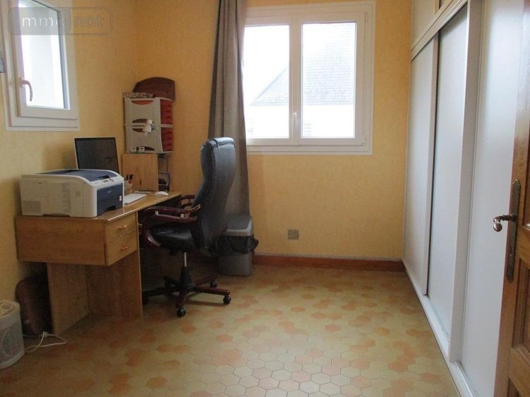 Maison a vendre Landeleau 29530 Finistère 193 m2 8 pièces 249900 euros