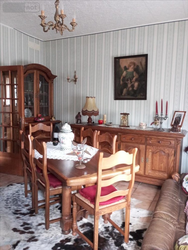 Maison a vendre La Capelle 02260 Aisne 263 m2 13 pièces 118000 euros
