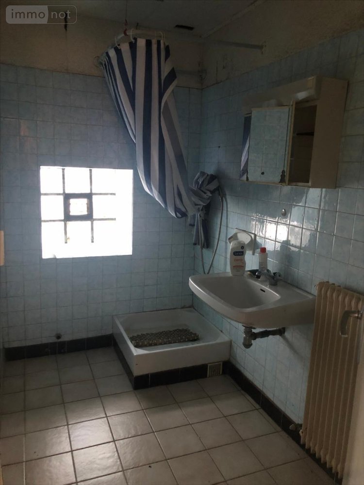 Maison a vendre Huelgoat 29690 Finistère 74 m2 6 pièces 74200 euros