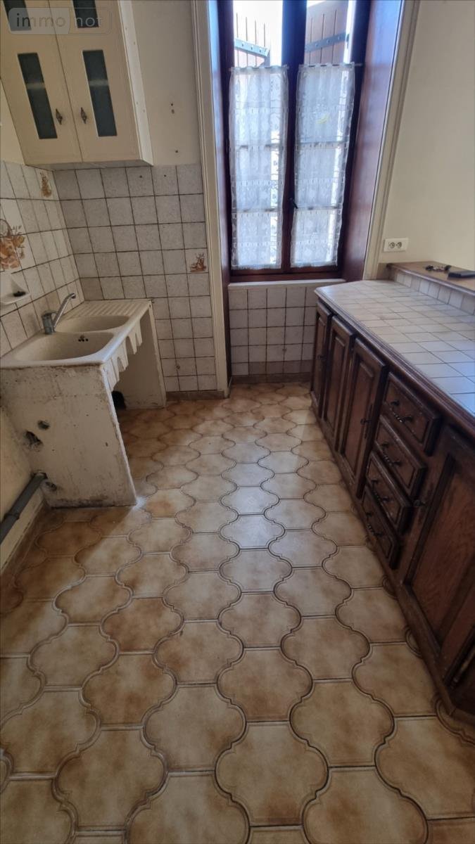 Maison a vendre Jonzac 17500 Charente-Maritime 99 m2 5 pièces 90100 euros